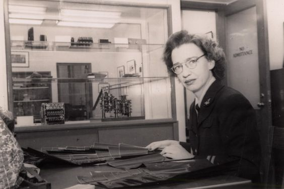 2. Grace Hopper: Pionir Pemrograman Komputer



https://id.pinterest.com/pin/36099234500970657/